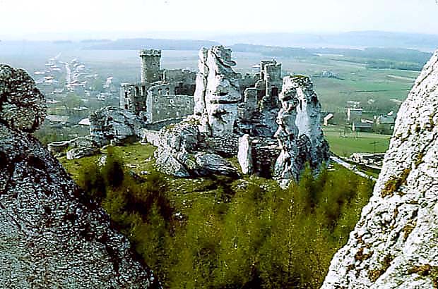 PK Orlich Gniazd - ruiny zamku w Ogrodziecu