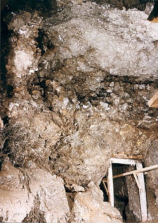 Dolna Grota Krysztaowa