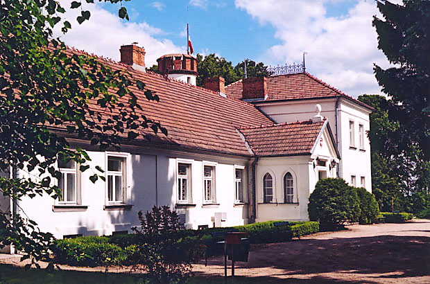 Siedziba Dyrekcji Parku w Kurowie