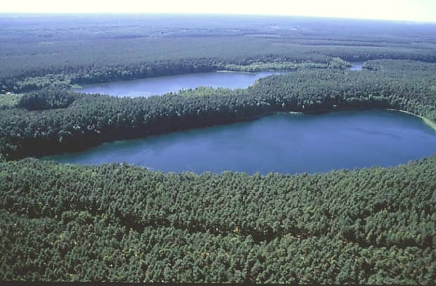 Jezioro Czarne - unikatowe jezioro meromiktyczne