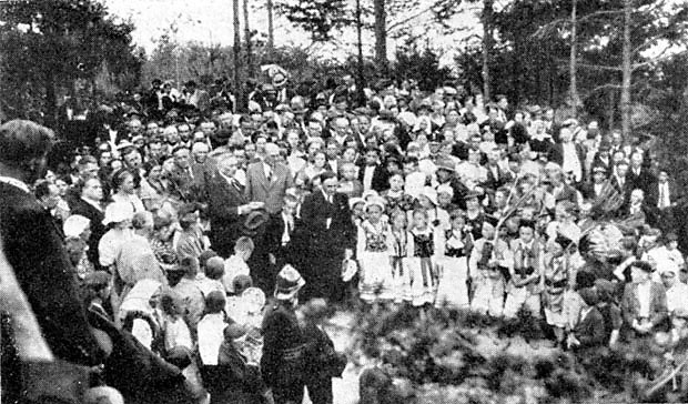 Uroczysto objcia ochron Kamieni Brodziskiego w 1938 r.